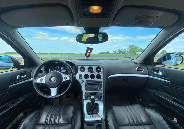 Alfa Romeo 159 cena 12000 przebieg: 240000, rok produkcji 2006 z Września małe 67